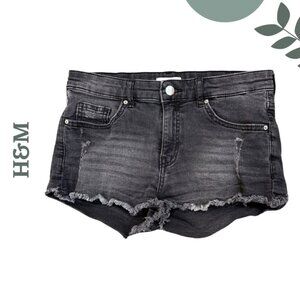 H&M Black Distressed Denim Shorts | Raw Hem | Frayed Edges | Size 4